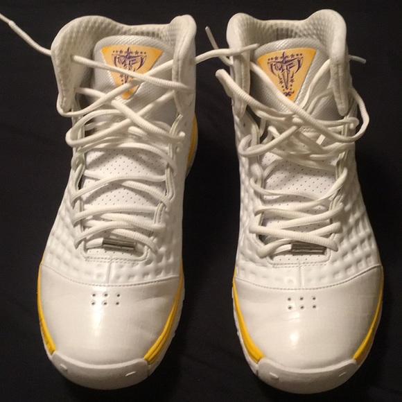 nike zoom kobe 3 mvp